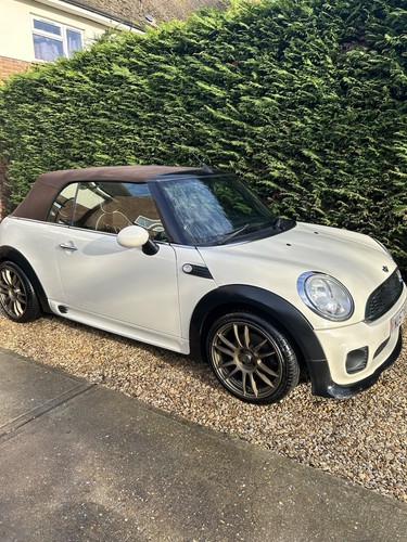 2009 mini cooper convertible - 2009,
