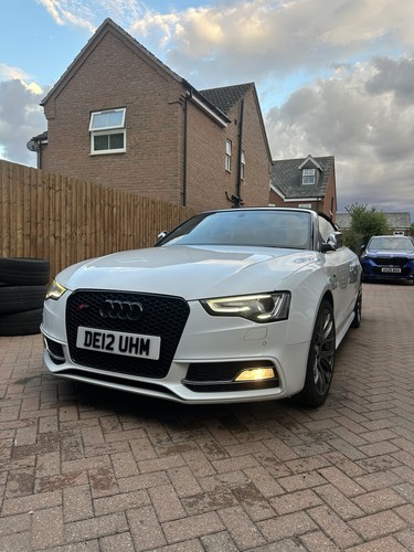 Audi cabriolet - s5,